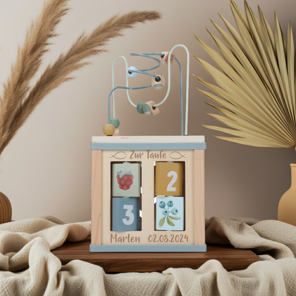 Personalisierter Motorikwürfel zur Taufe mit Name und Datum von Schmatzepuffer – hochwertiges Holzspielzeug im Boho-Lifestyle mit Pampasgras und Naturtönen, individuelles Taufgeschenk und besondere Erinnerung für Babys
