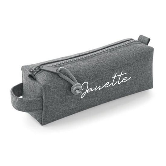 Trousse grise | personnalisée par Schmatzepuffer