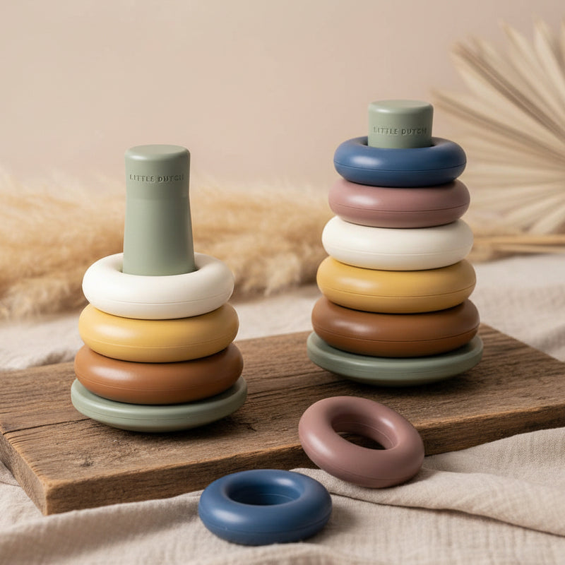Tour d'empilement en plastique vintage pour bébés et enfants
