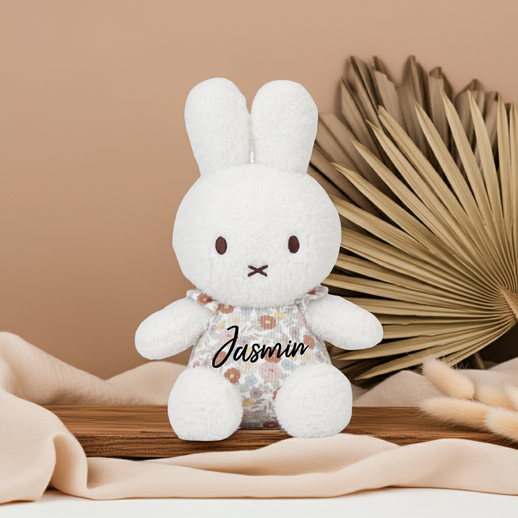 Peluche Miffy le lapin 25 cm à câliner et à aimer